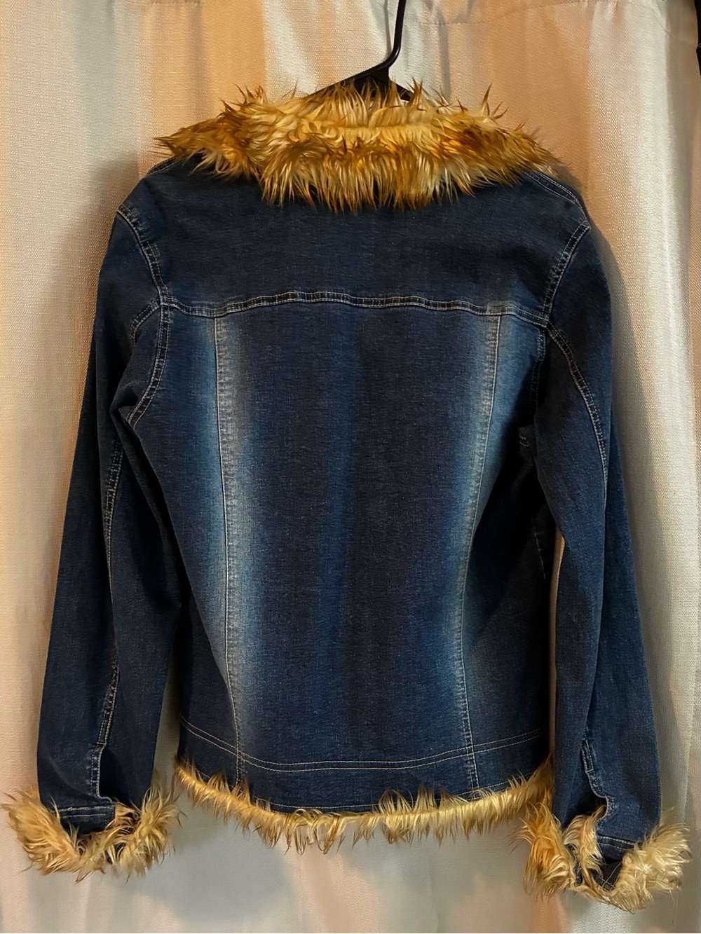 Vintage Billabong Dark Blue Denim Jacket with Faux Fur Trim - Picture 3 of 5